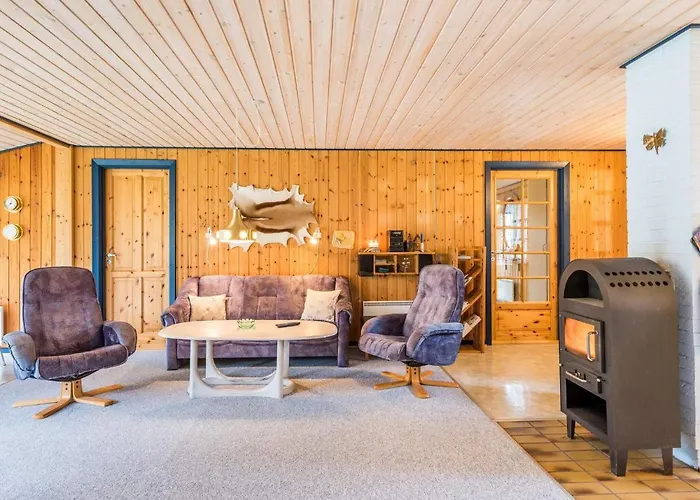 6 Person In Norre Nebel-by Traum